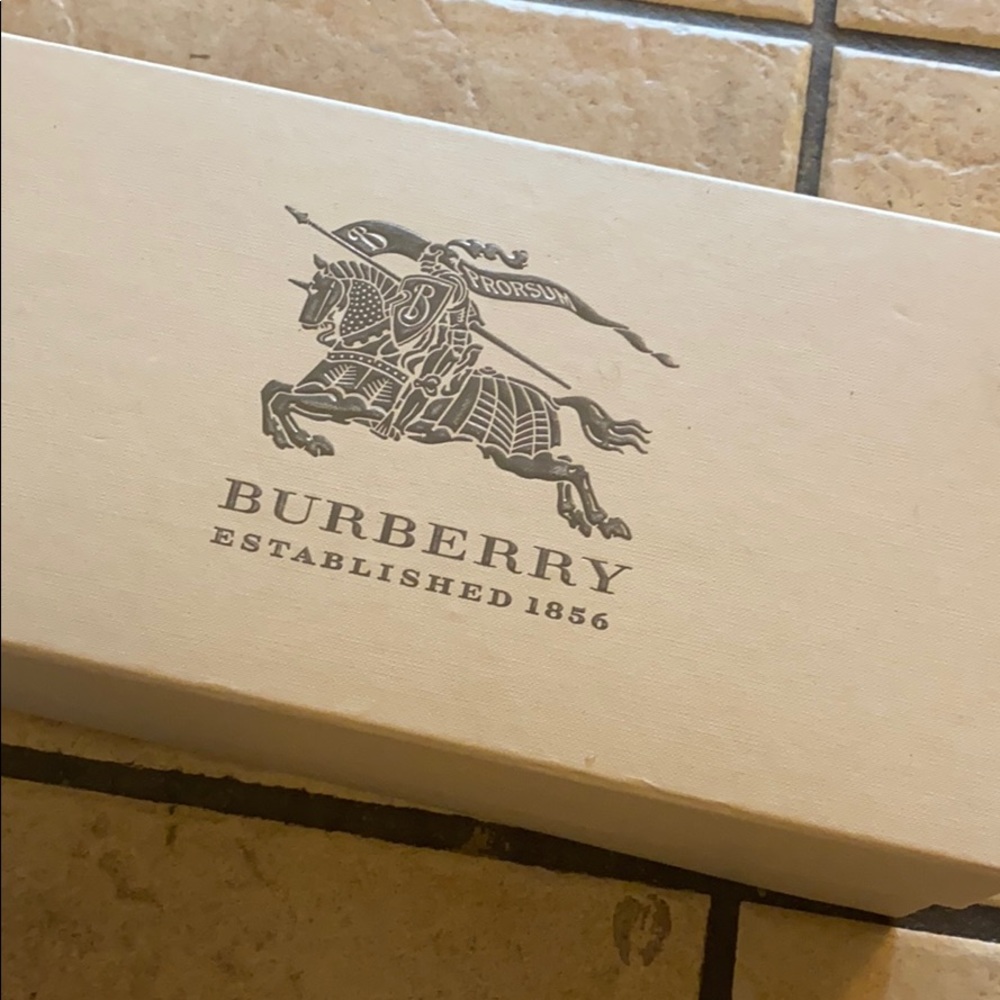 Beige New Hartfields Light Honey Sneakers